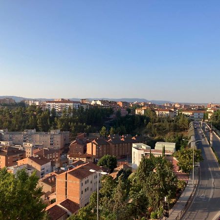 Teruelhome IV Atico Con Vistas Y Aparcamiento En El Centro ภายนอก รูปภาพ
